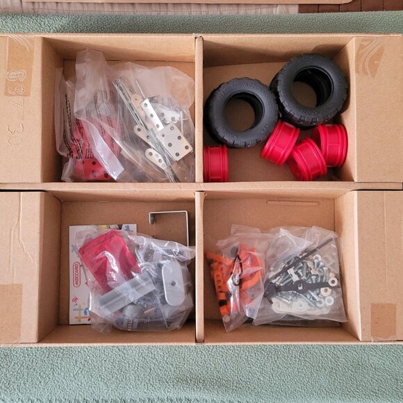 Erector Multi Models Set 30 Building Blocks 352 Parts Vehicles #837530E - Picture 3 of 4